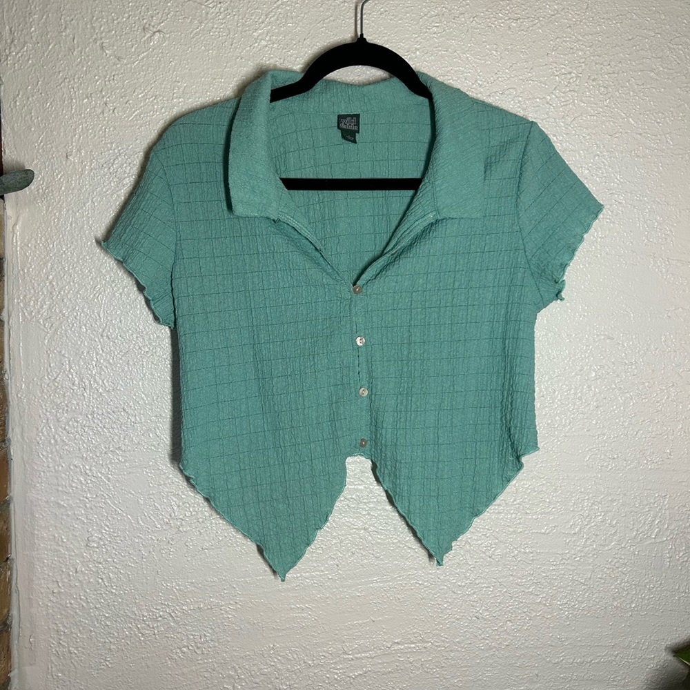 wild fable Teal Short-Sleeve Cropped Button-Front Shirt